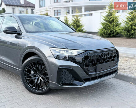 Серый Ауди Q8, объемом двигателя 3 л и пробегом 1 тыс. км за 115900 $, фото 3 на Automoto.ua