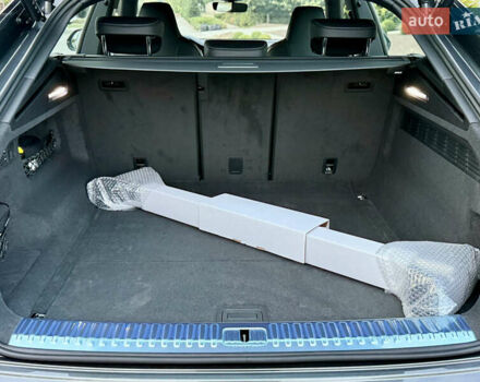 Серый Ауди Q8, объемом двигателя 3 л и пробегом 1 тыс. км за 115900 $, фото 46 на Automoto.ua