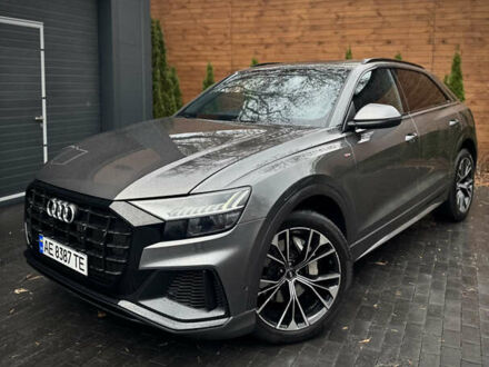 Серый Ауди Q8, объемом двигателя 3 л и пробегом 125 тыс. км за 39990 $, фото 1 на Automoto.ua