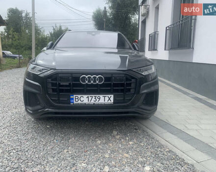 Серый Ауди Q8, объемом двигателя 2.97 л и пробегом 215 тыс. км за 55000 $, фото 1 на Automoto.ua
