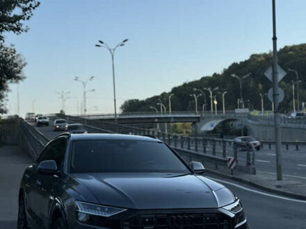 Ауди Q8 2018 в Киеве на Automoto.ua Серый Ауди Q8, объемом двигателя 3 л и пробегом 87 тыс. км за 61000 $, фото 1 на Automoto.ua