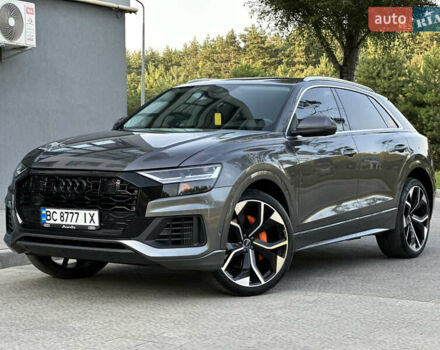 Серый Ауди Q8, объемом двигателя 3 л и пробегом 107 тыс. км за 57000 $, фото 1 на Automoto.ua
