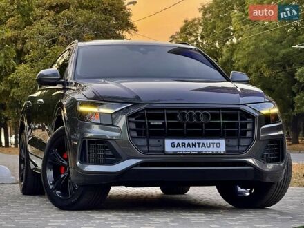 Серый Ауди Q8, объемом двигателя 3 л и пробегом 87 тыс. км за 49999 $, фото 1 на Automoto.ua