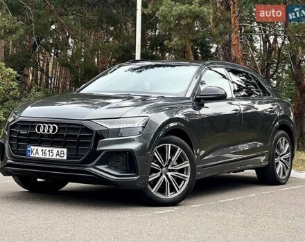 Серый Ауди Q8, объемом двигателя 3 л и пробегом 150 тыс. км за 60000 $, фото 1 на Automoto.ua