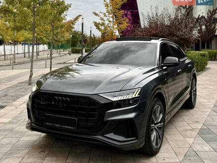 Ауди Q8 2019 в Киеве на Automoto.ua Серый Ауди Q8, объемом двигателя 2.97 л и пробегом 101 тыс. км за 65000 $, фото 1 на Automoto.ua