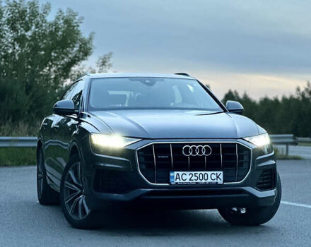 Сірий Ауді Q8, об'ємом двигуна 2.97 л та пробігом 164 тис. км за 59000 $, фото 1 на Automoto.ua