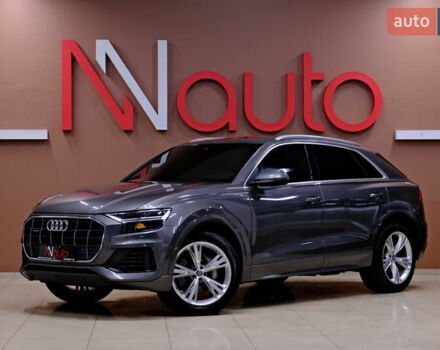 Серый Ауди Q8, объемом двигателя 3 л и пробегом 150 тыс. км за 36900 $, фото 1 на Automoto.ua