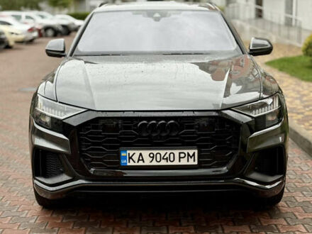 Ауди Q8 2019 в Киеве на Automoto.ua Серый Ауди Q8, объемом двигателя 3 л и пробегом 64 тыс. км за 54990 $, фото 1 на Automoto.ua