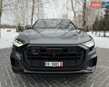 Серый Ауди Q8, объемом двигателя 2.97 л и пробегом 151 тыс. км за 71000 $, фото 1 на Automoto.ua
