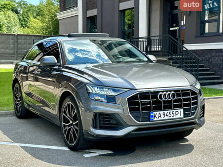 Серый Ауди Q8, объемом двигателя 3 л и пробегом 140 тыс. км за 54500 $, фото 1 на Automoto.ua