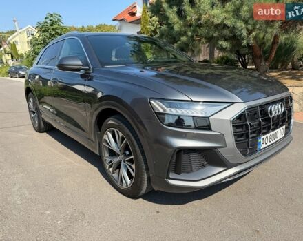 Серый Ауди Q8, объемом двигателя 2.97 л и пробегом 113 тыс. км за 58000 $, фото 1 на Automoto.ua