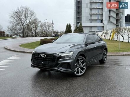 Ауди Q8 2021 в Киеве на Automoto.ua Серый Ауди Q8, объемом двигателя 2.97 л и пробегом 125 тыс. км за 67777 $, фото 1 на Automoto.ua