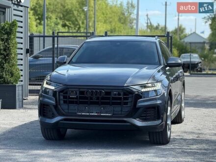 Серый Ауди Q8, объемом двигателя 0 л и пробегом 36 тыс. км за 65000 $, фото 1 на Automoto.ua
