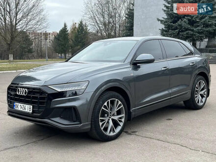 Ауді Q8 2022 у Вінниці на Automoto.ua Сірий Ауді Q8, об'ємом двигуна 3 л та пробігом 24 тис. км за 89500 $, фото 1 на Automoto.ua