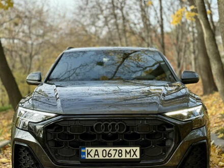 Серый Ауди Q8, объемом двигателя 3 л и пробегом 15 тыс. км за 99500 $, фото 1 на Automoto.ua