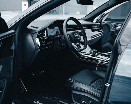 Синій Ауді Q8, об'ємом двигуна 3 л та пробігом 70 тис. км за 72000 $, фото 17 на Automoto.ua