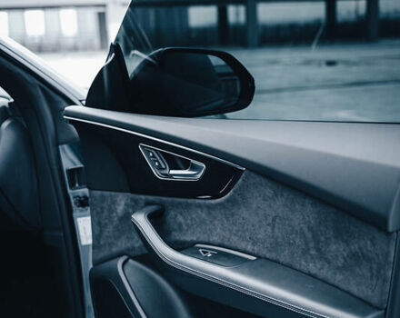 Синій Ауді Q8, об'ємом двигуна 3 л та пробігом 70 тис. км за 72000 $, фото 14 на Automoto.ua