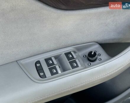 Синій Ауді Q8, об'ємом двигуна 3 л та пробігом 85 тис. км за 55590 $, фото 21 на Automoto.ua