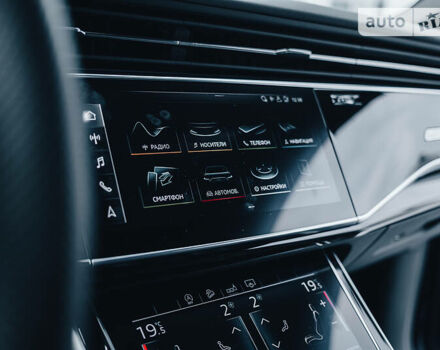 Синій Ауді Q8, об'ємом двигуна 3 л та пробігом 70 тис. км за 72000 $, фото 11 на Automoto.ua