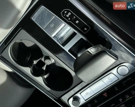 Синій Ауді Q8, об'ємом двигуна 3 л та пробігом 85 тис. км за 55590 $, фото 37 на Automoto.ua