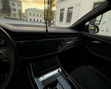 Синий Ауди Q8, объемом двигателя 2.97 л и пробегом 130 тыс. км за 55000 $, фото 6 на Automoto.ua