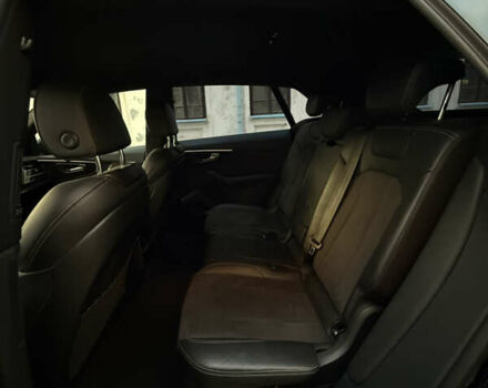 Синий Ауди Q8, объемом двигателя 2.97 л и пробегом 130 тыс. км за 55000 $, фото 7 на Automoto.ua