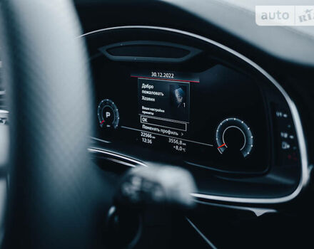 Синій Ауді Q8, об'ємом двигуна 3 л та пробігом 70 тис. км за 72000 $, фото 12 на Automoto.ua