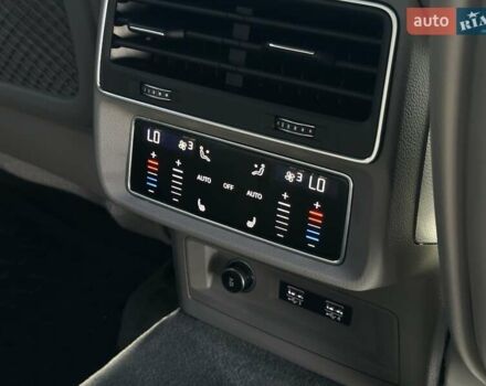 Синій Ауді Q8, об'ємом двигуна 3 л та пробігом 85 тис. км за 55590 $, фото 47 на Automoto.ua