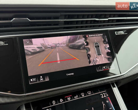 Синий Ауди Q8, объемом двигателя 2.97 л и пробегом 156 тыс. км за 61700 $, фото 37 на Automoto.ua