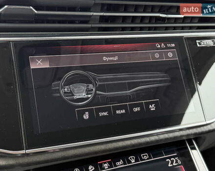 Синий Ауди Q8, объемом двигателя 2.97 л и пробегом 156 тыс. км за 61700 $, фото 46 на Automoto.ua