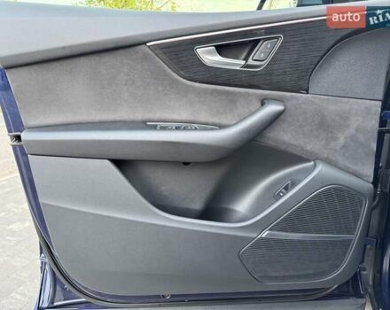Синий Ауди Q8, объемом двигателя 3 л и пробегом 150 тыс. км за 54999 $, фото 66 на Automoto.ua