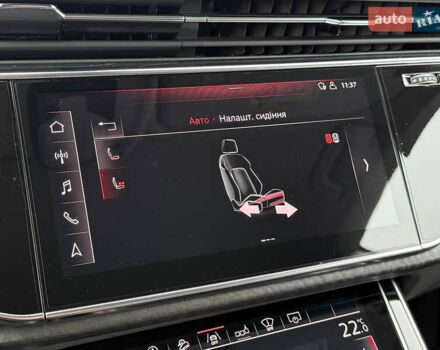 Синий Ауди Q8, объемом двигателя 2.97 л и пробегом 156 тыс. км за 61700 $, фото 43 на Automoto.ua