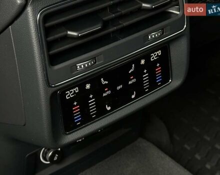 Синій Ауді Q8, об'ємом двигуна 3 л та пробігом 169 тис. км за 52500 $, фото 29 на Automoto.ua