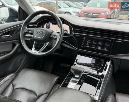 Синий Ауди Q8, объемом двигателя 2.97 л и пробегом 156 тыс. км за 61700 $, фото 53 на Automoto.ua