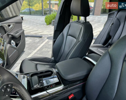 Синий Ауди Q8, объемом двигателя 3 л и пробегом 135 тыс. км за 55000 $, фото 43 на Automoto.ua