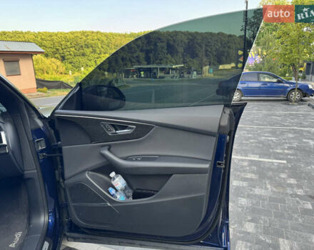 Синий Ауди Q8, объемом двигателя 3 л и пробегом 135 тыс. км за 56500 $, фото 52 на Automoto.ua