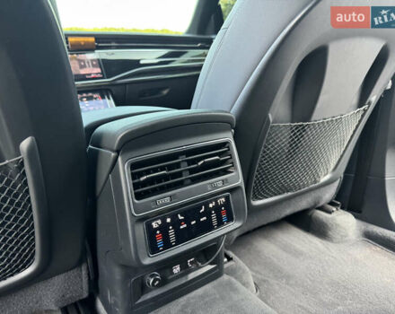 Синий Ауди Q8, объемом двигателя 3 л и пробегом 135 тыс. км за 55000 $, фото 53 на Automoto.ua