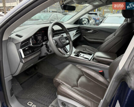 Синий Ауди Q8, объемом двигателя 2.97 л и пробегом 156 тыс. км за 61700 $, фото 20 на Automoto.ua
