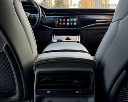 Синий Ауди Q8, объемом двигателя 2.97 л и пробегом 130 тыс. км за 65800 $, фото 13 на Automoto.ua