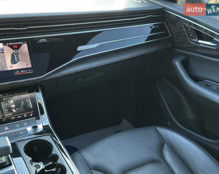 Ауди Q8 2020 в Луцке на Automoto.ua Синий Ауди Q8, объемом двигателя 3 л и пробегом 101 тыс. км за 38700 $, фото 17 на Automoto.ua
