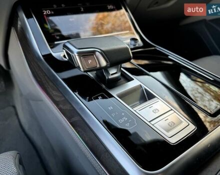 Синий Ауди Q8, объемом двигателя 2.97 л и пробегом 130 тыс. км за 65800 $, фото 14 на Automoto.ua