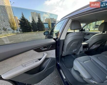 Синий Ауди Q8, объемом двигателя 2.97 л и пробегом 130 тыс. км за 65800 $, фото 9 на Automoto.ua