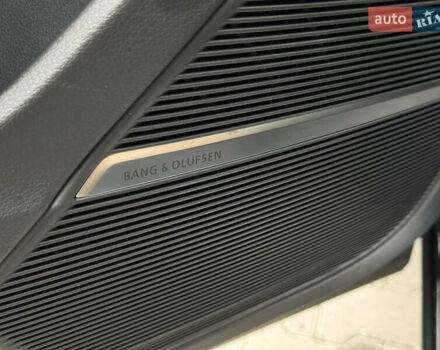 Синій Ауді Q8, об'ємом двигуна 3 л та пробігом 40 тис. км за 71000 $, фото 26 на Automoto.ua