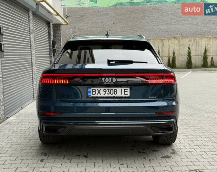Синій Ауді Q8, об'ємом двигуна 3 л та пробігом 40 тис. км за 71000 $, фото 3 на Automoto.ua