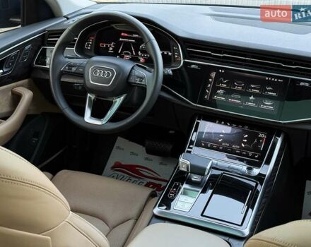 Синий Ауди Q8, объемом двигателя 3 л и пробегом 52 тыс. км за 76999 $, фото 83 на Automoto.ua