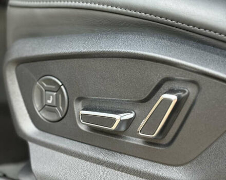 Синий Ауди Q8, объемом двигателя 3 л и пробегом 27 тыс. км за 74500 $, фото 35 на Automoto.ua