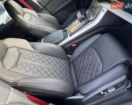 Синий Ауди Q8, объемом двигателя 2.97 л и пробегом 27 тыс. км за 97700 $, фото 34 на Automoto.ua