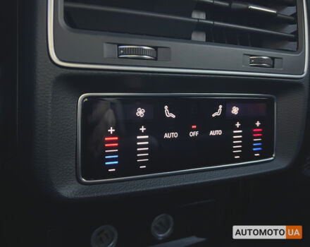 Зеленый Ауди Q8, объемом двигателя 3 л и пробегом 117 тыс. км за 52800 $, фото 14 на Automoto.ua