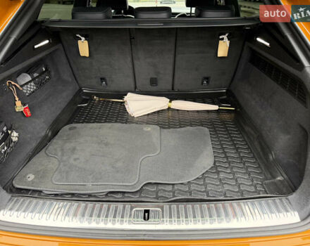 Оранжевый Ауди Q8, объемом двигателя 3 л и пробегом 114 тыс. км за 57000 $, фото 17 на Automoto.ua