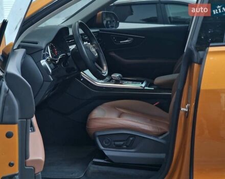 Оранжевый Ауди Q8, объемом двигателя 2.97 л и пробегом 48 тыс. км за 57990 $, фото 35 на Automoto.ua